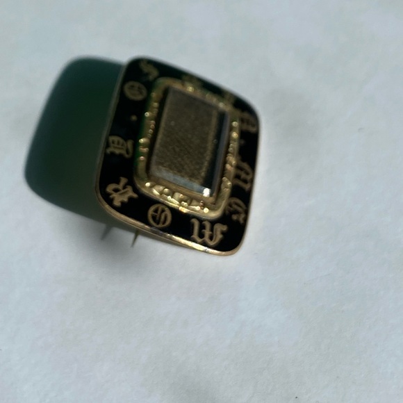 Victorian Mourning Jewelry Pin - Picture 9 of 12